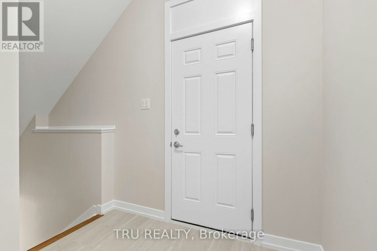 77 Hackamore Crescent, Ottawa, ON, K0A 2Z0 - 14