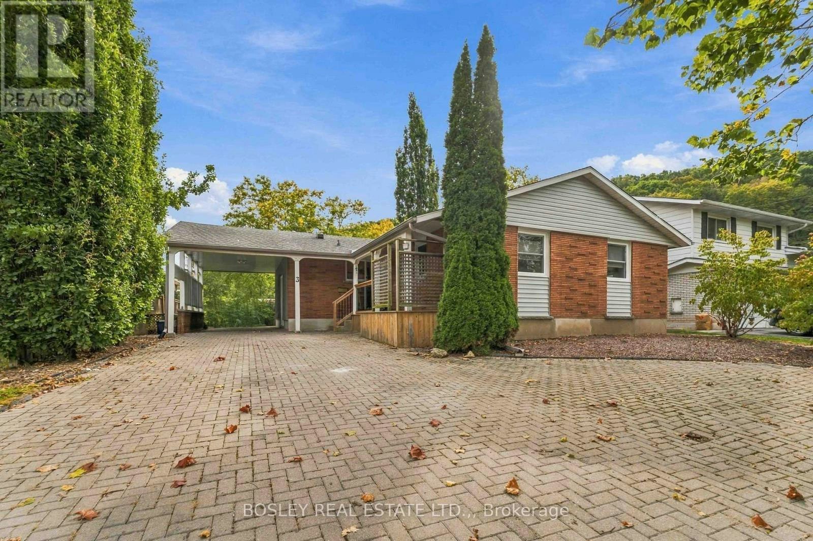3 Brian Avenue, St. Catharines, ON, L2T 3H5
