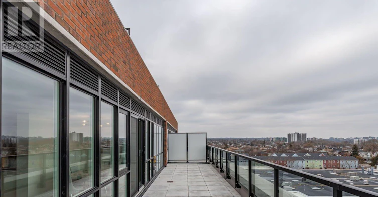 723-2300 St. Clair Avenue W, Toronto, ON, M6N 1K8 - 35