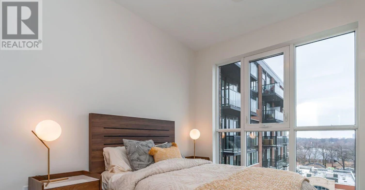 723-2300 St. Clair Avenue W, Toronto, ON, M6N 1K8 - 31