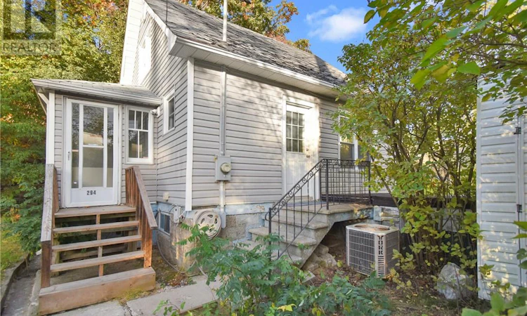 294 Kathleen Street