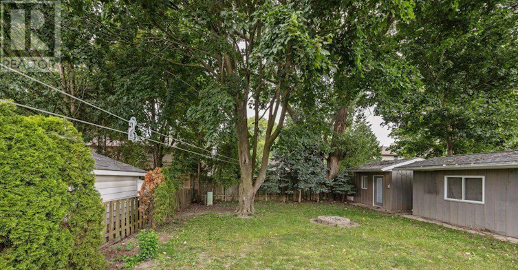 1245 Victoria Drive, London, ON, N5Y 4E3 - 2