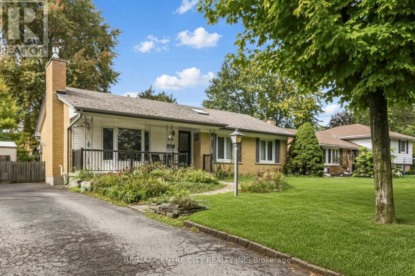859 Dalkeith Crescent, London, ON, N5X 1S5