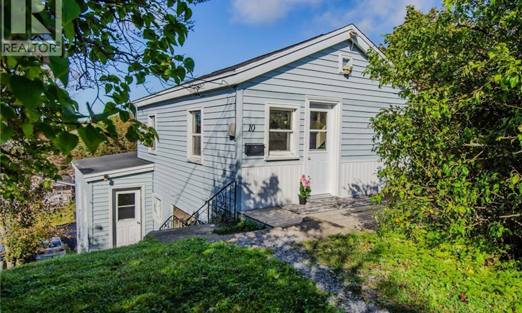 10 Jardine Street