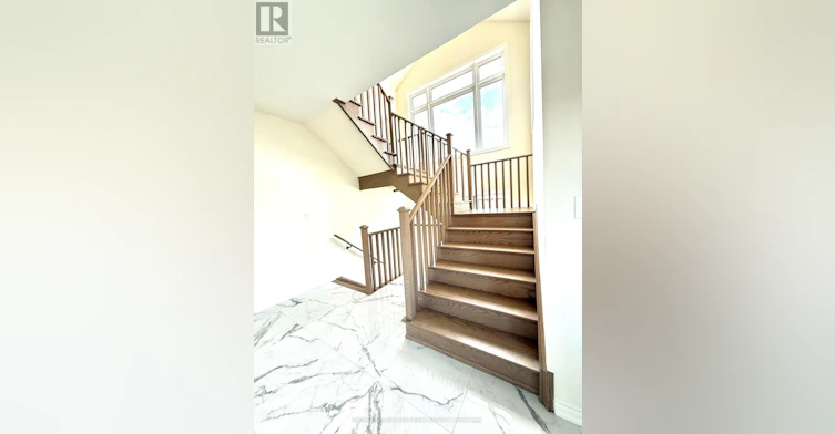 45 Arnold Circle, Brampton, ON, L7A 5M2 - 4