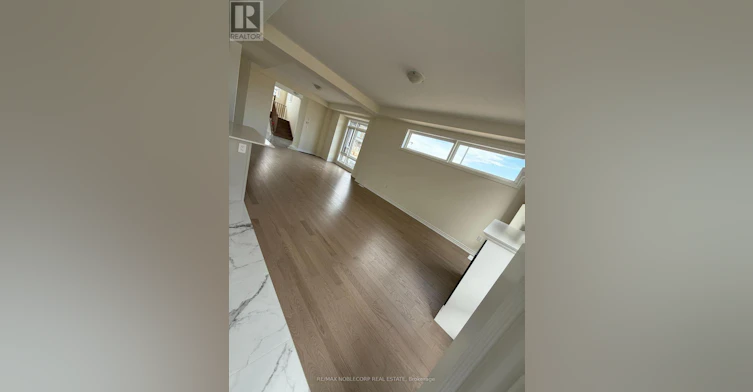 45 Arnold Circle, Brampton, ON, L7A 5M2 - 8