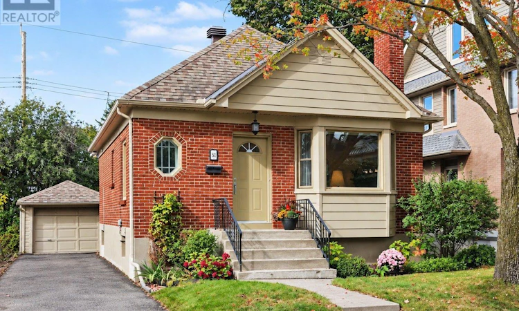 51 Merritt Avenue