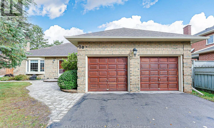 20 Simmons Crescent