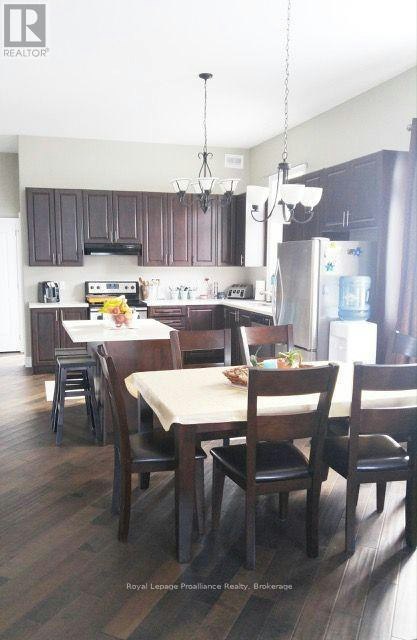 10 Lockside Drive, Peterborough, ON, K9J 8T1 - 4