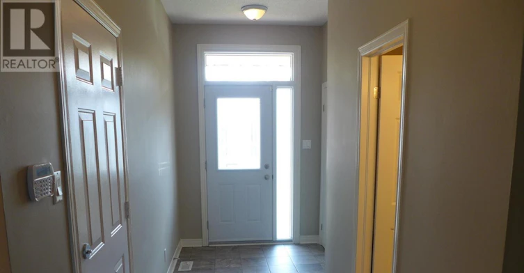 117 Thornbury Crescent, Ottawa, ON, K2G 6J1 - 6