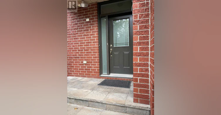 117 Thornbury Crescent, Ottawa, ON, K2G 6J1 - 3