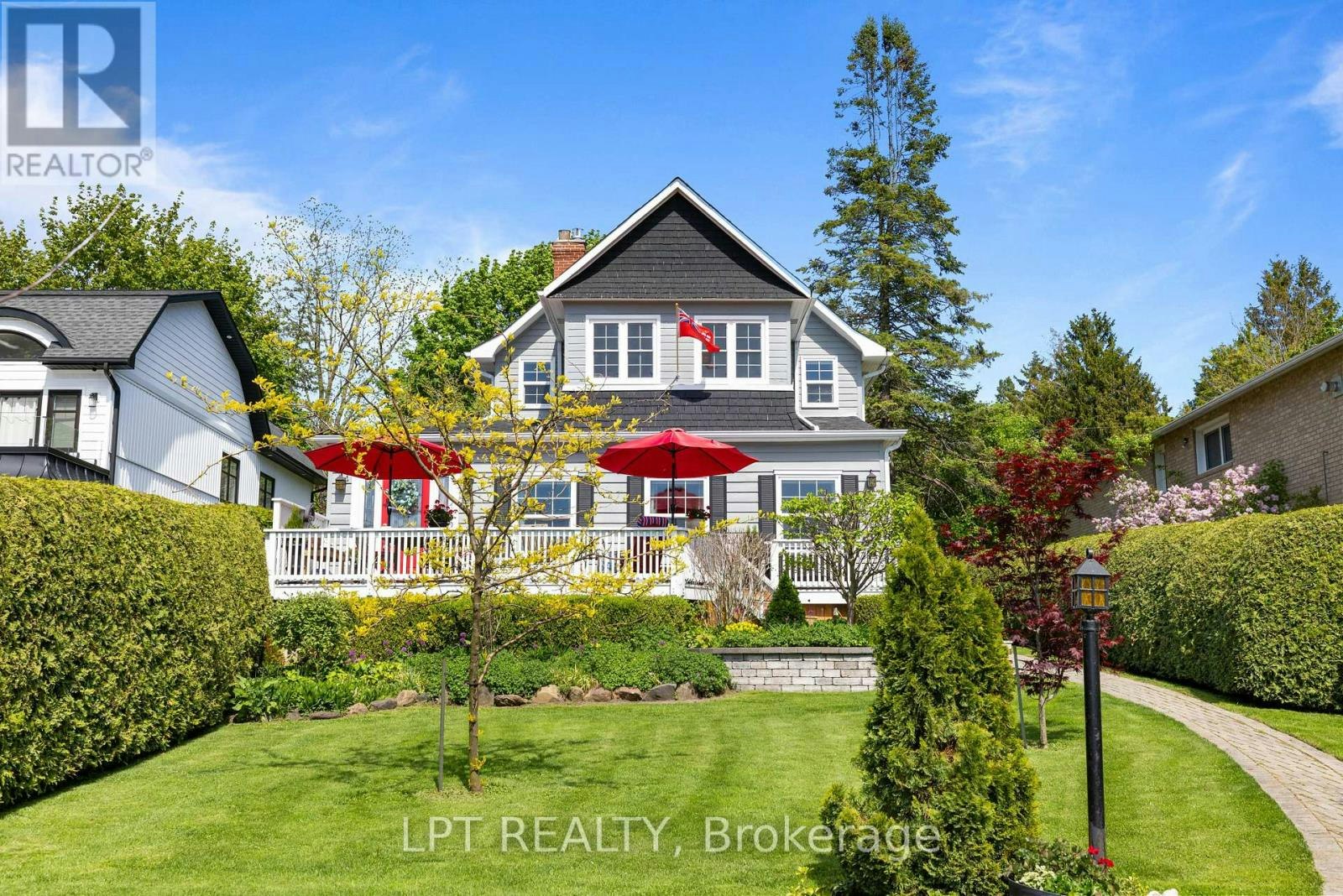 145 Lake Drive N, Georgina, ON, L4P 3C8