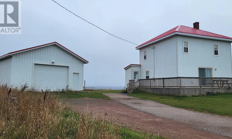 18 Light House Road