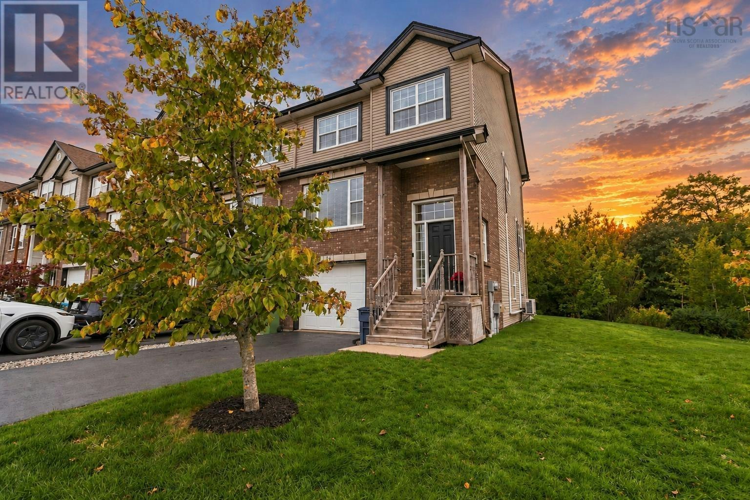 54 Morningfield Lane, Dartmouth, NS, B2W 0J6
