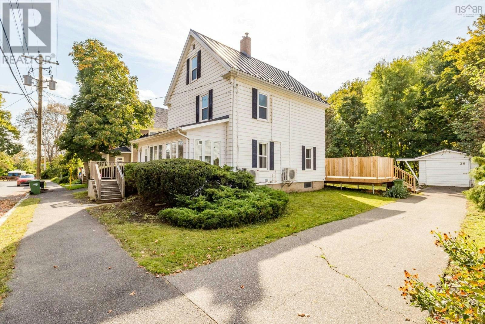 29 Klondyke Street, Kentville, NS, B4N 1J1