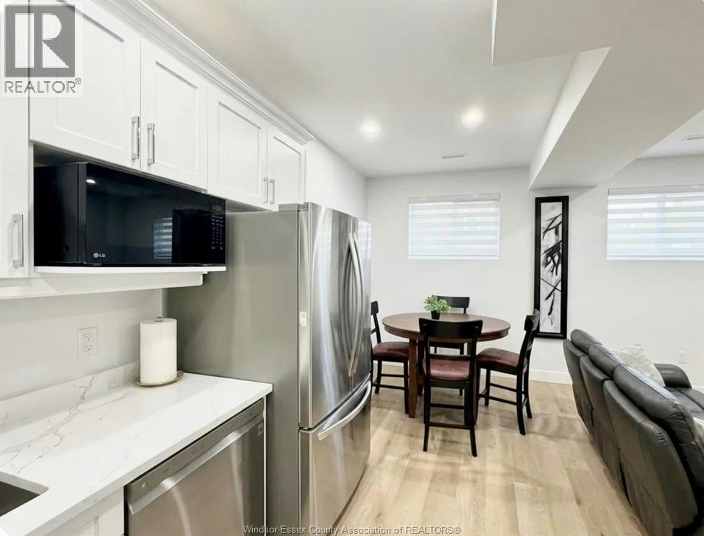 1740 Buckingham Drive, Windsor, ON, N8T 2A6 - 9