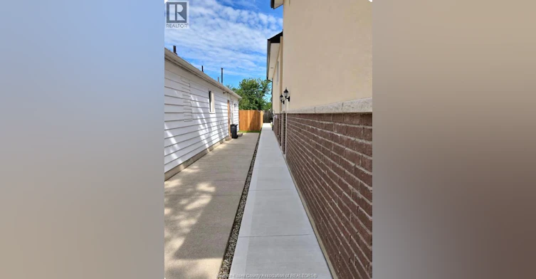1740 Buckingham Drive, Windsor, ON, N8T 2A6 - 2