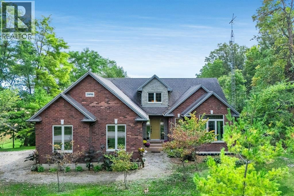 21096 Cemetery Road, Chatham-Kent, ON, N0P 2P0