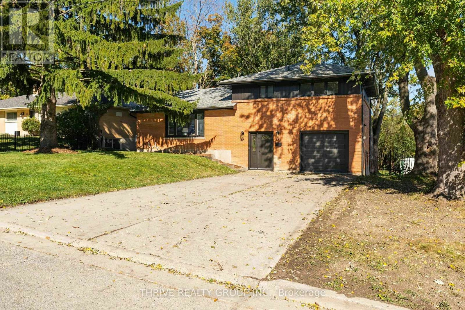 139 Deer Park Circle, London, ON, N6H 3B9