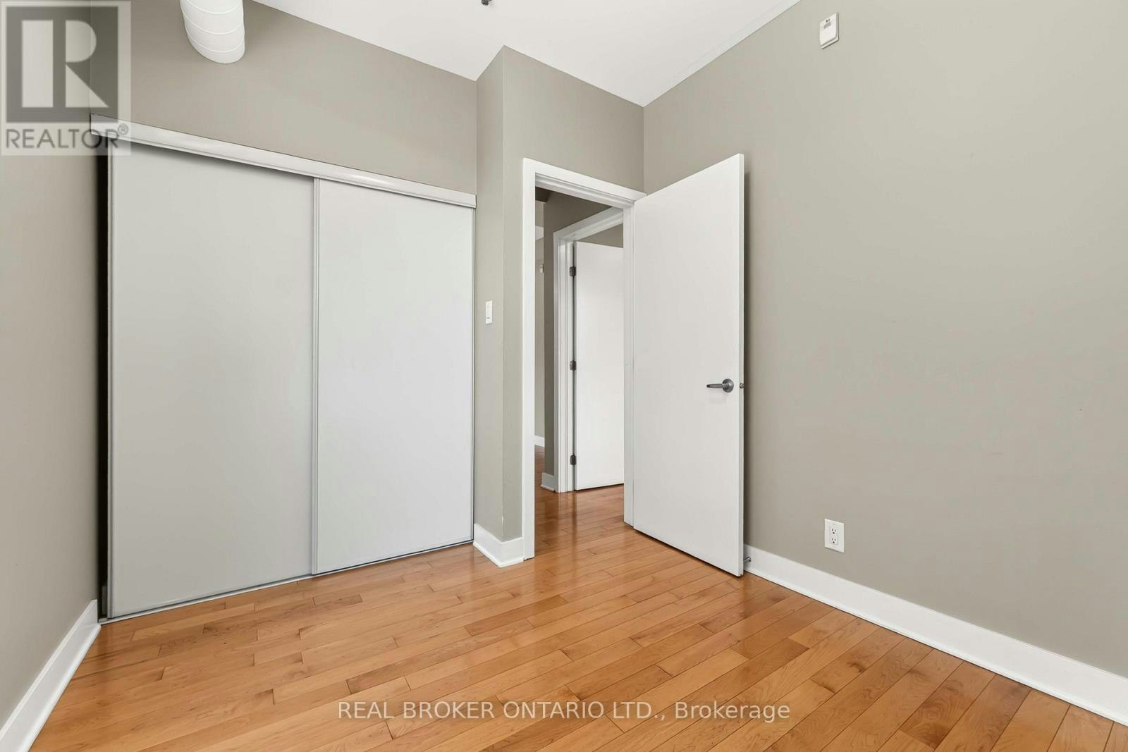 201-360 Cumberland Street, Ottawa, ON, K1N 0B1 - 18