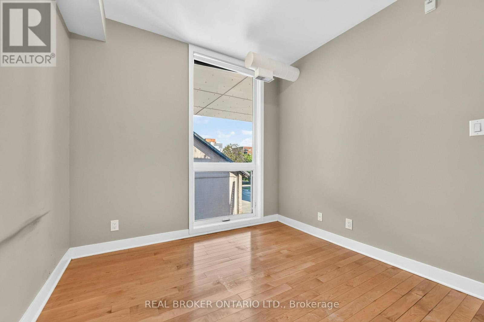 201-360 Cumberland Street, Ottawa, ON, K1N 0B1 - 14