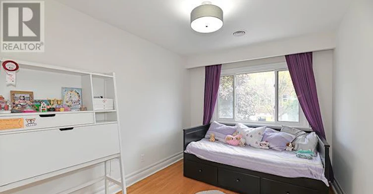 88 Carmichael Avenue, Toronto, ON, M5M 2W9 - 13
