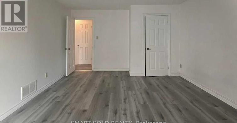 GROUND-41 Hickorynut Drive, Toronto, ON, M2J 4W6 - 2