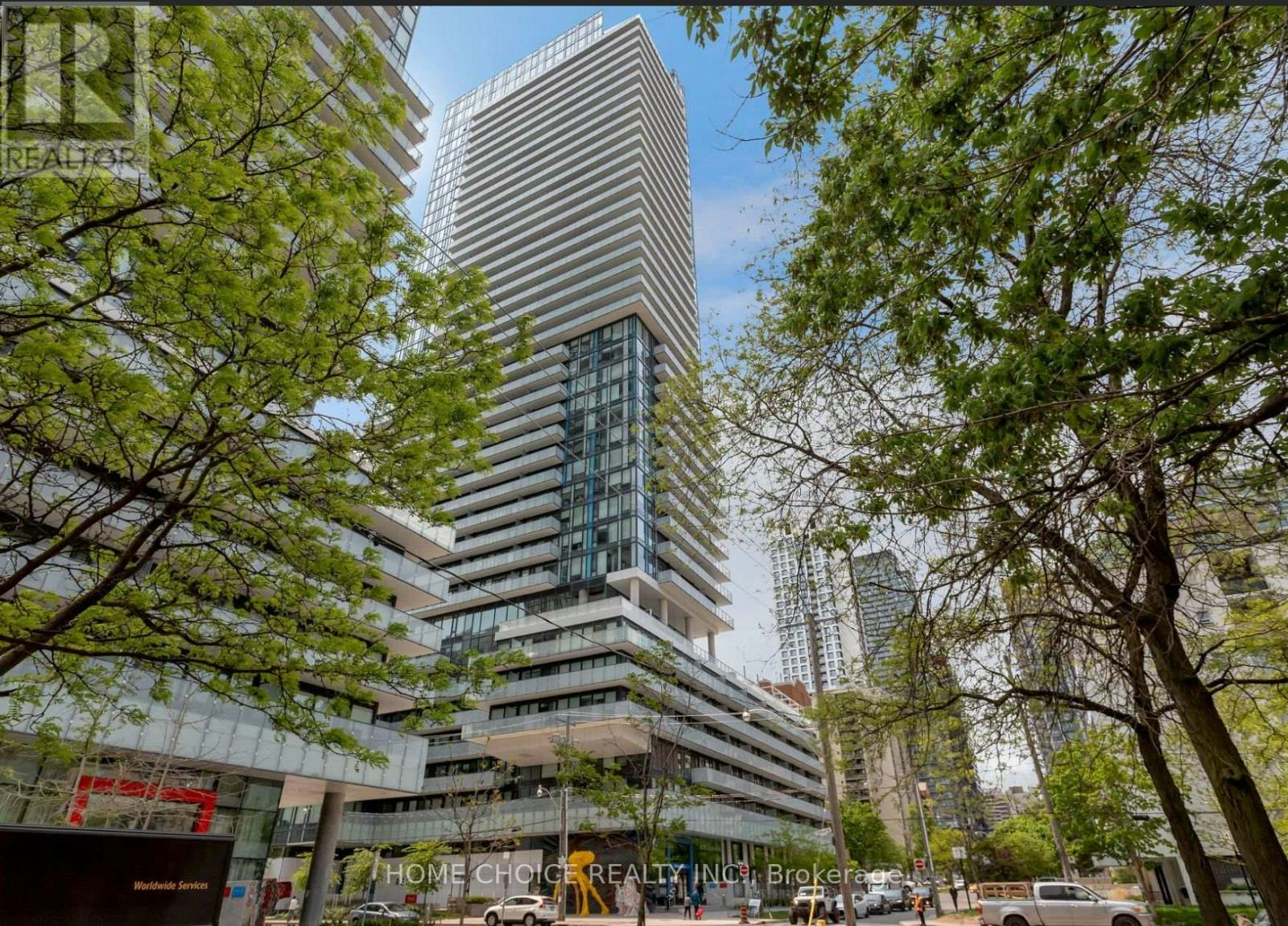 2103-161 Roehampton Avenue, Toronto, ON, M4P 0C8