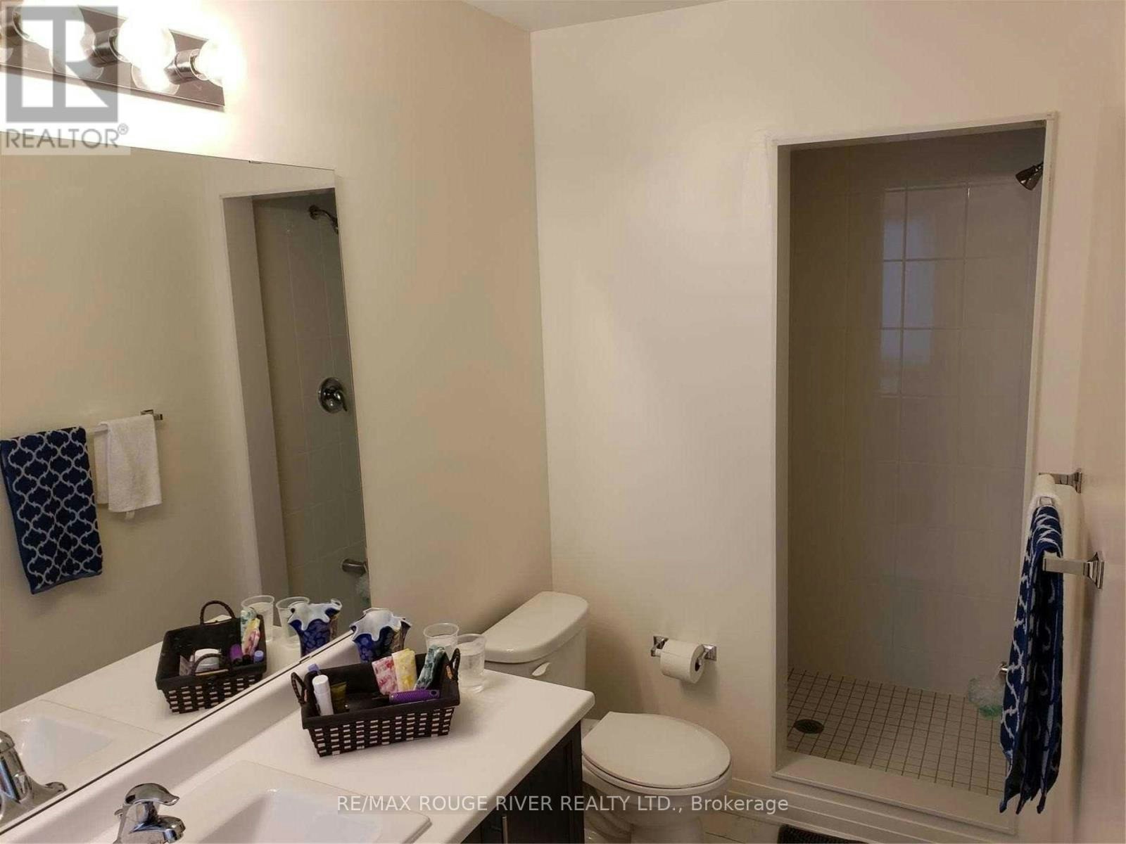 19 Caspian Square, Clarington, ON, L7C 3N1 - 7