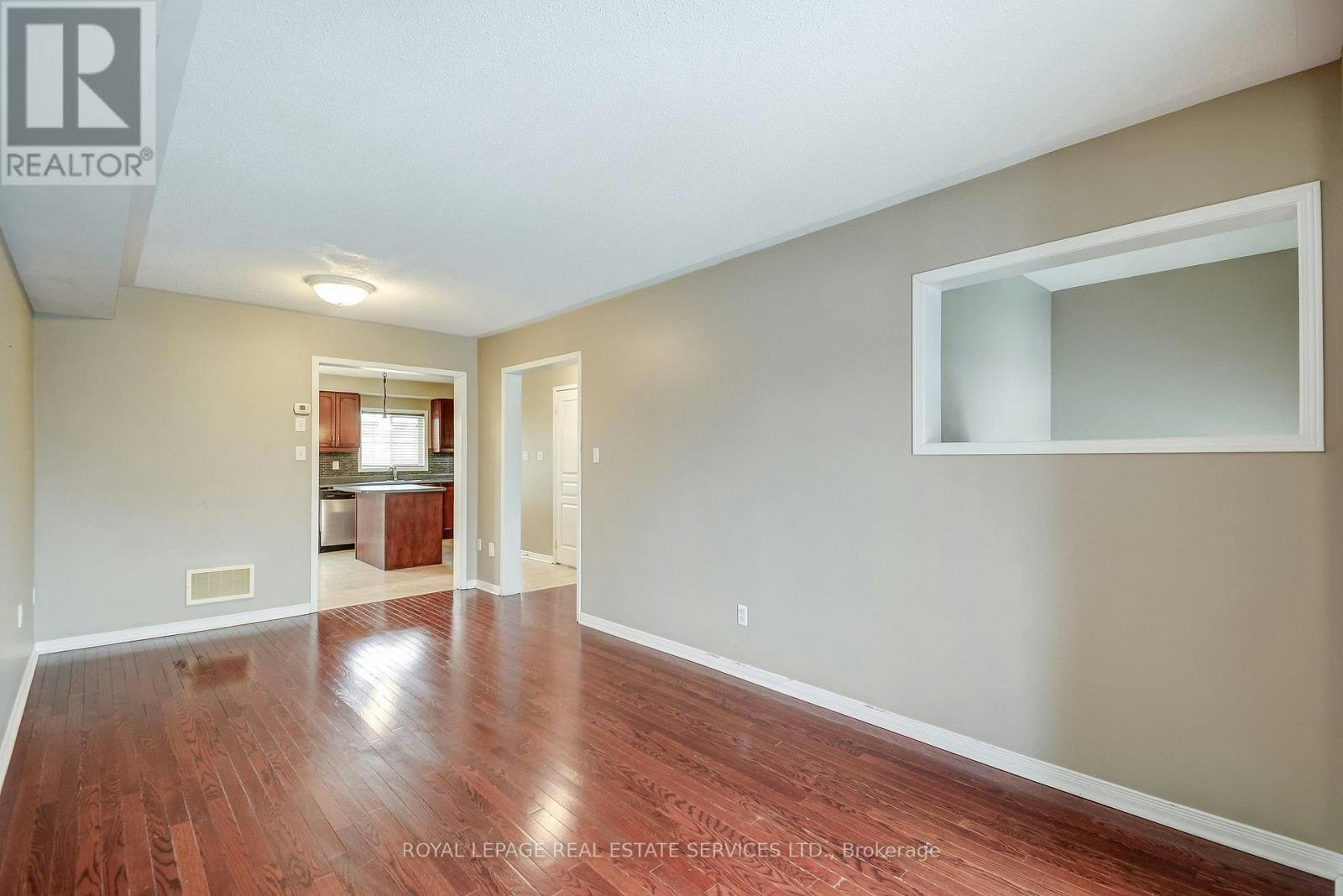 2353 Saddlecreek Crescent, Oakville, ON, L6M 5J7 - 7
