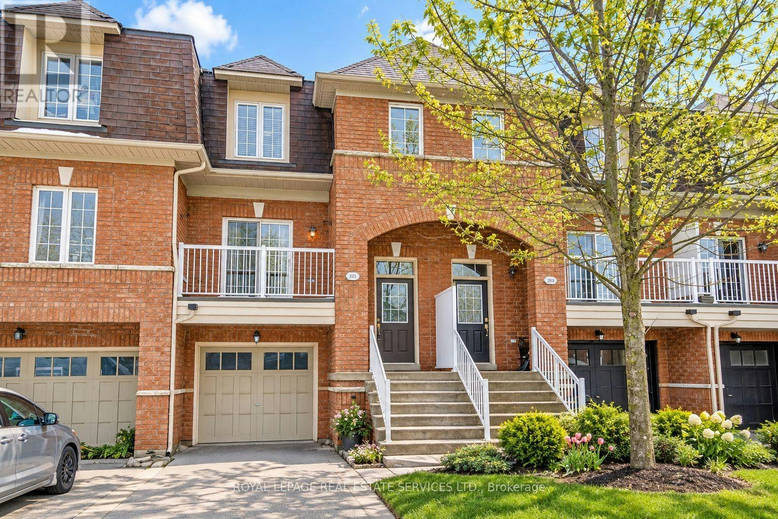 2353 Saddlecreek Crescent, Oakville, ON, L6M 5J7
