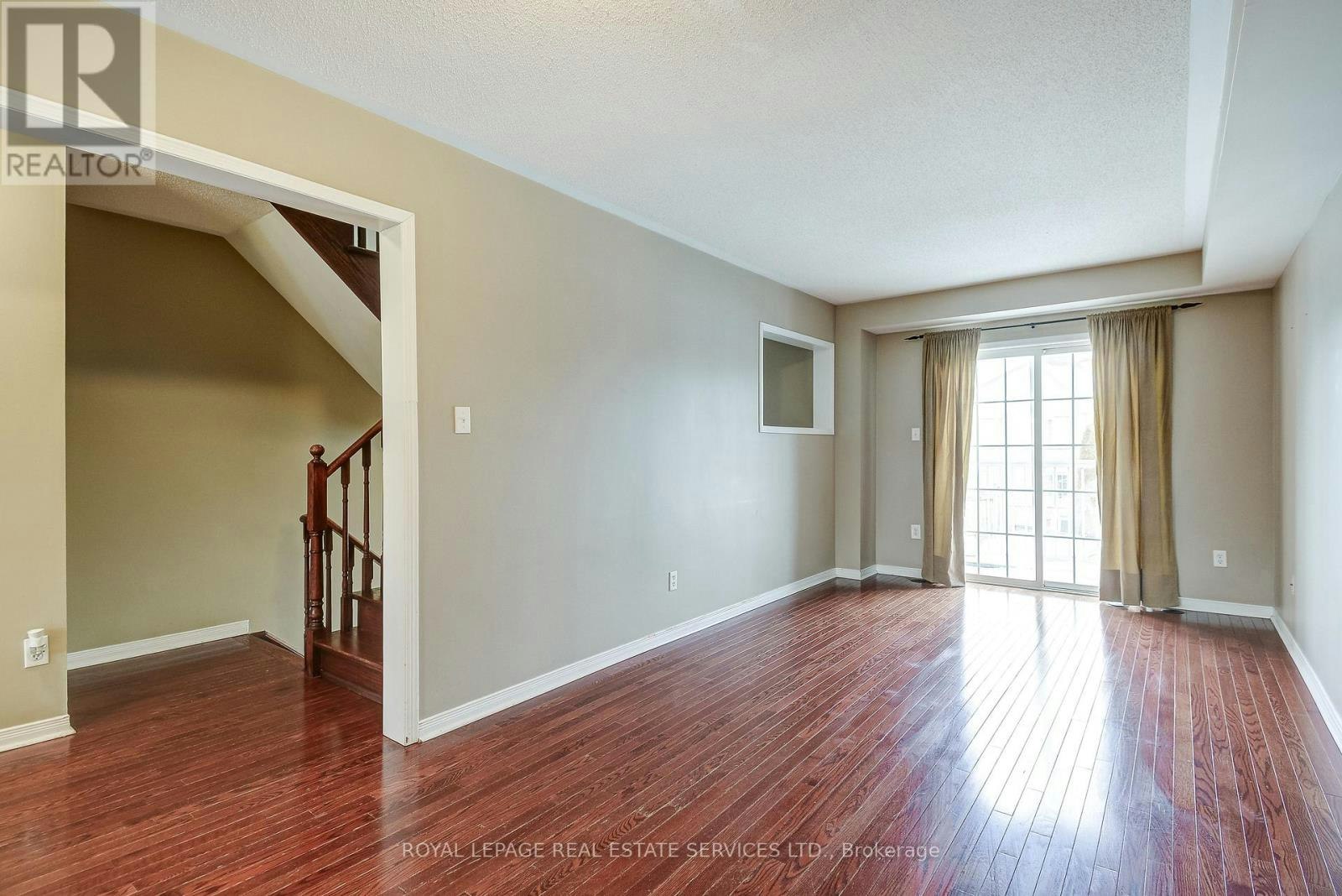 2353 Saddlecreek Crescent, Oakville, ON, L6M 5J7 - 6