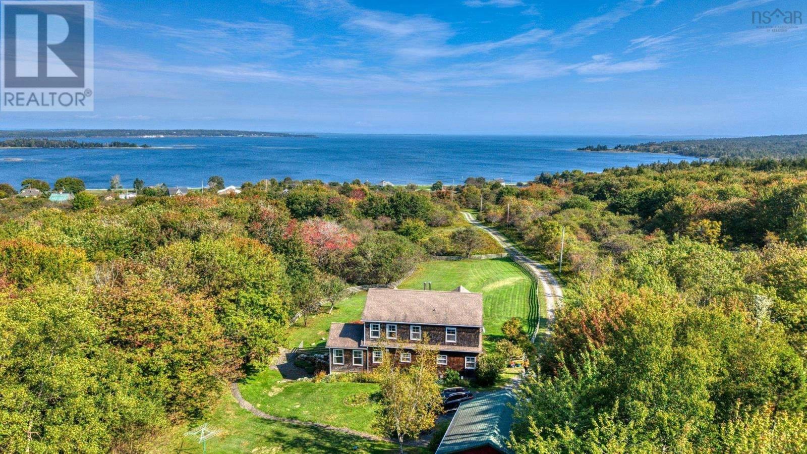 564 Kingsburg Road, Lower Rose Bay, NS, B0J 2X0