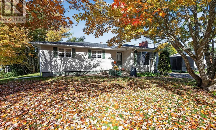 83 Renfrew