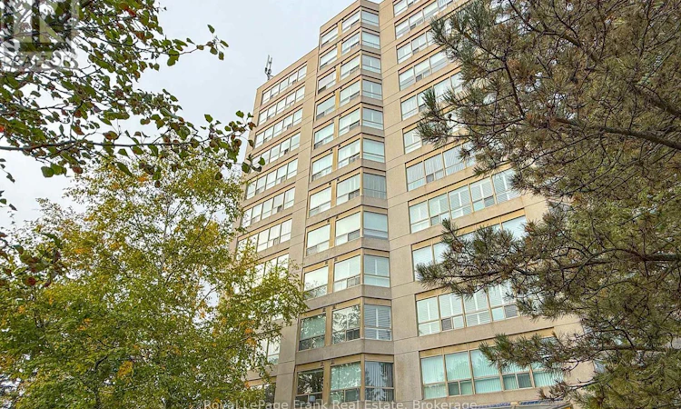 213-712 Rossland Road E