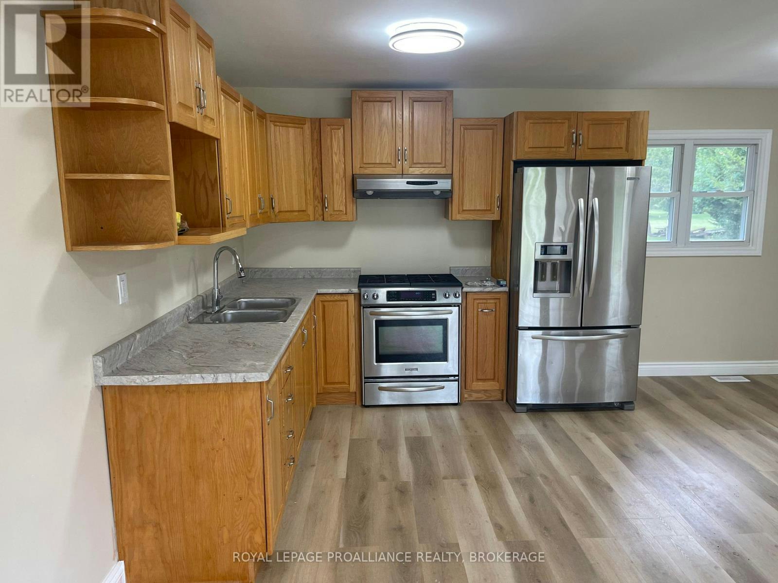 462 Coronation Boulevard, Loyalist, ON, K7M 5P9 - 6