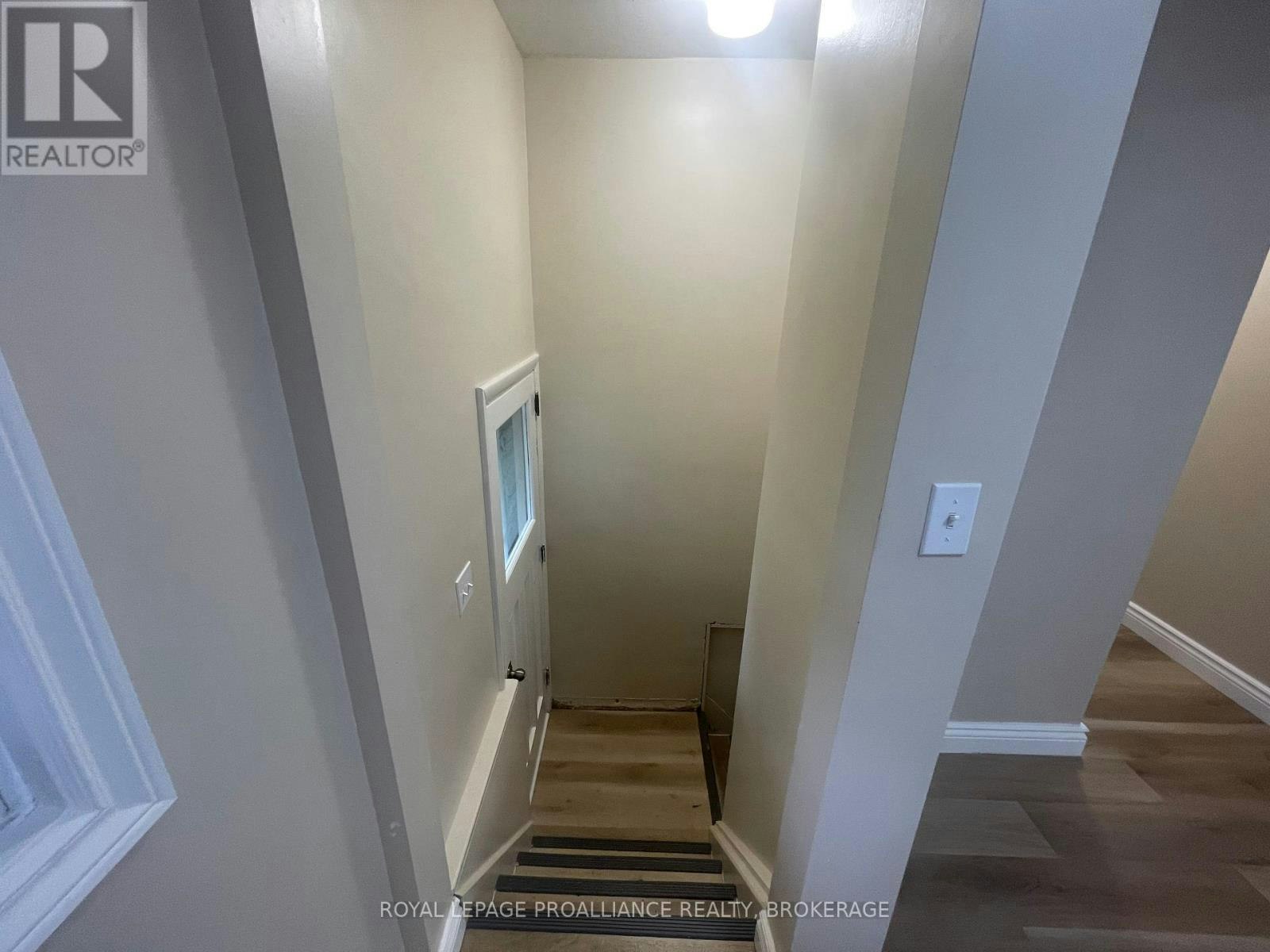 462 Coronation Boulevard, Loyalist, ON, K7M 5P9 - 12