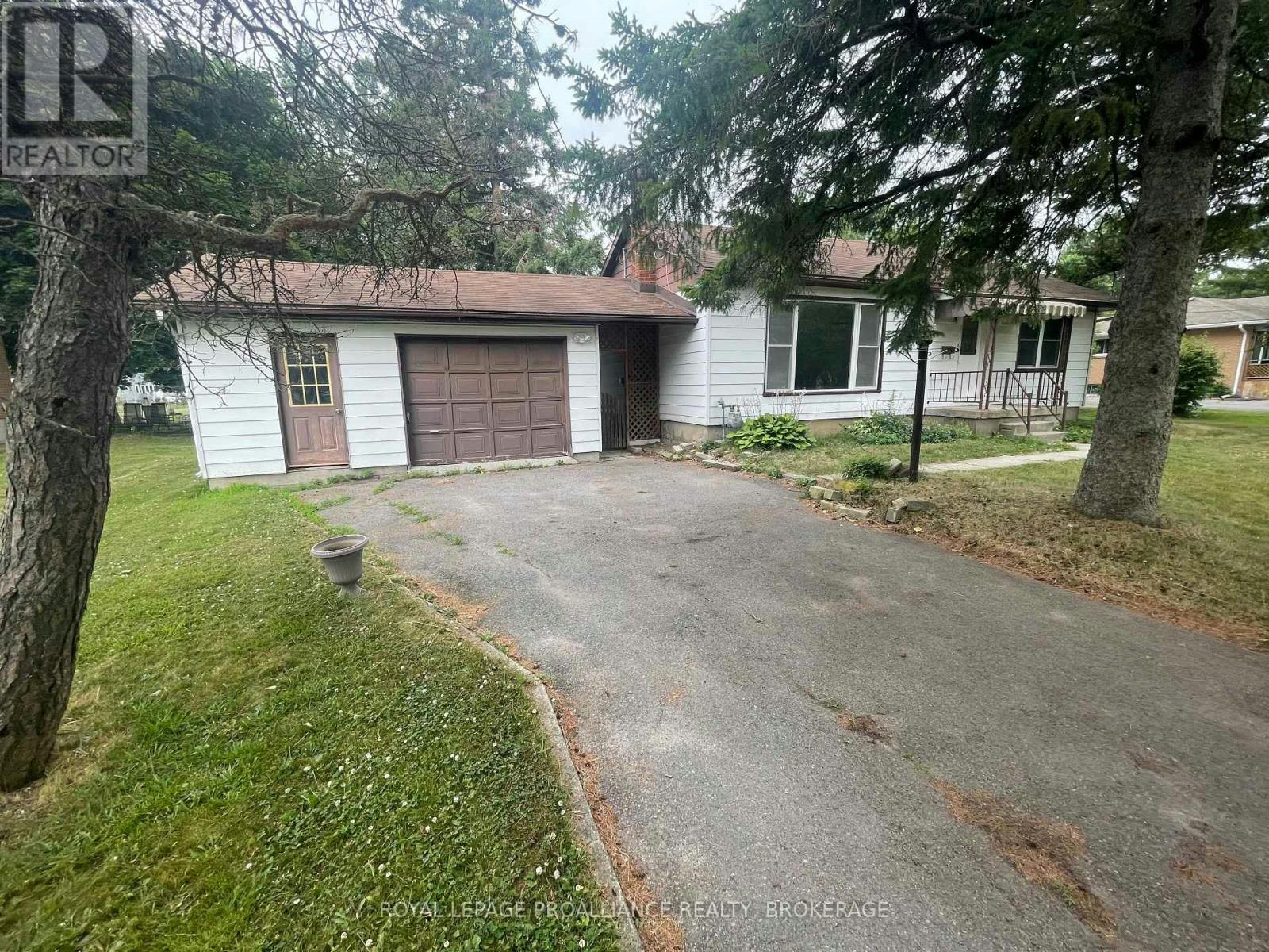 462 Coronation Boulevard, Loyalist, ON, K7M 5P9 - 2