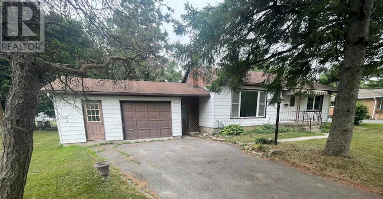 462 Coronation Boulevard, Loyalist, ON, K7M 5P9 - 2
