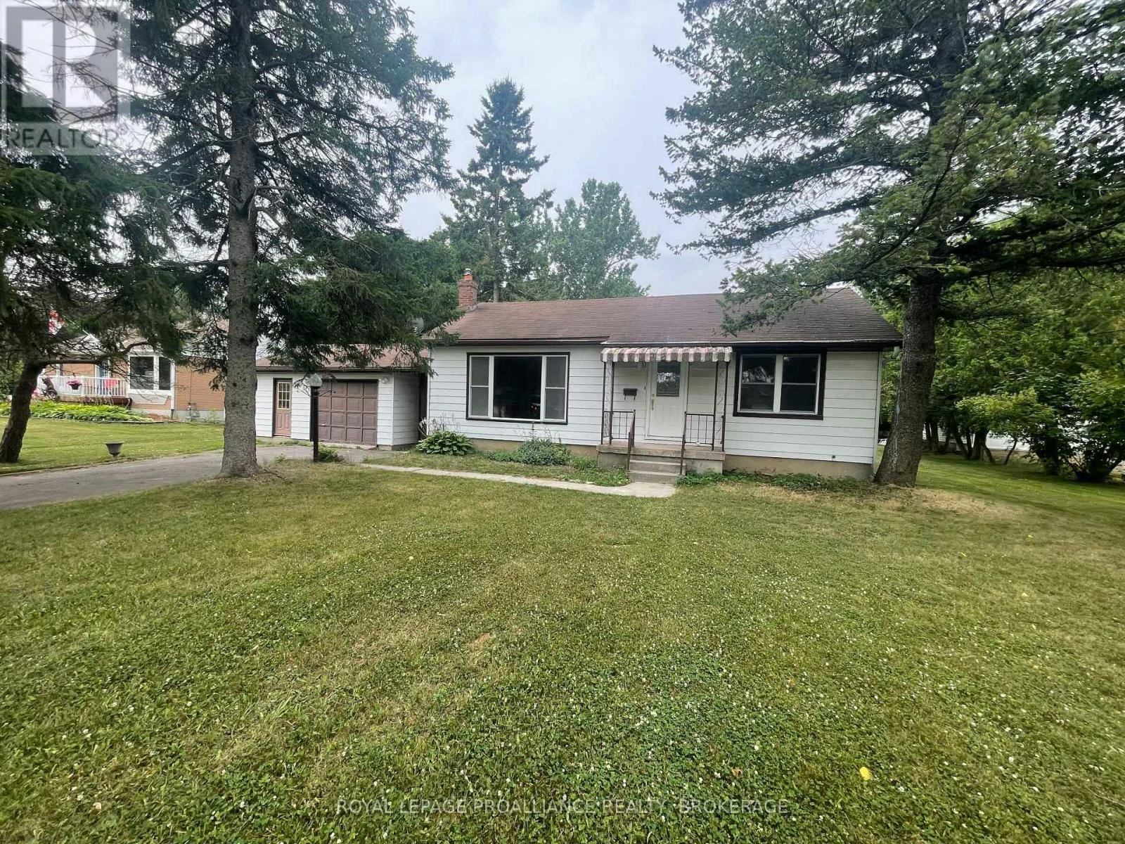 462 Coronation Boulevard, Loyalist, ON, K7M 5P9