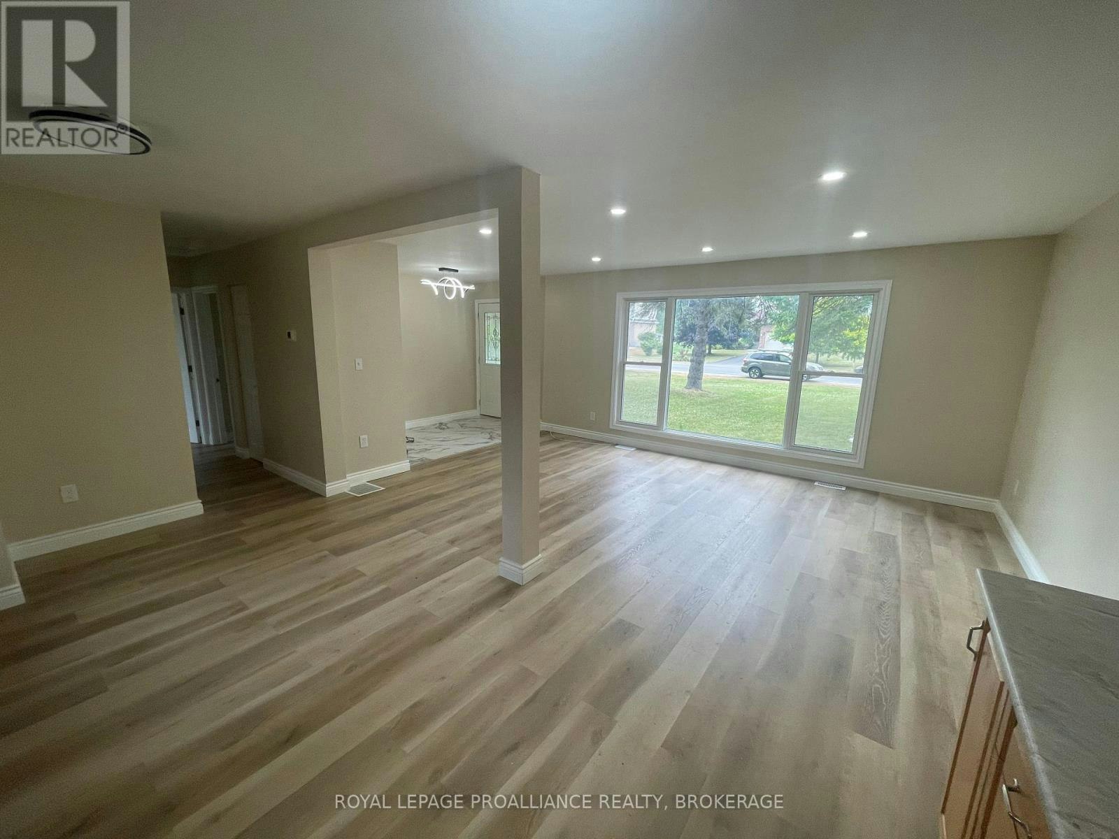 462 Coronation Boulevard, Loyalist, ON, K7M 5P9 - 7