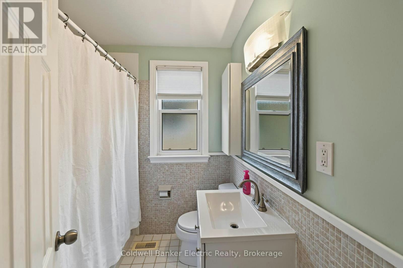 440 Howden Street, Peterborough, ON, K9J 4B3 - 14