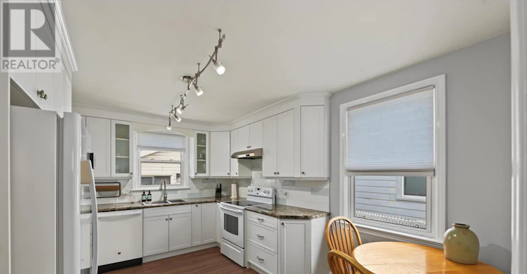 440 Howden Street, Peterborough, ON, K9J 4B3 - 4
