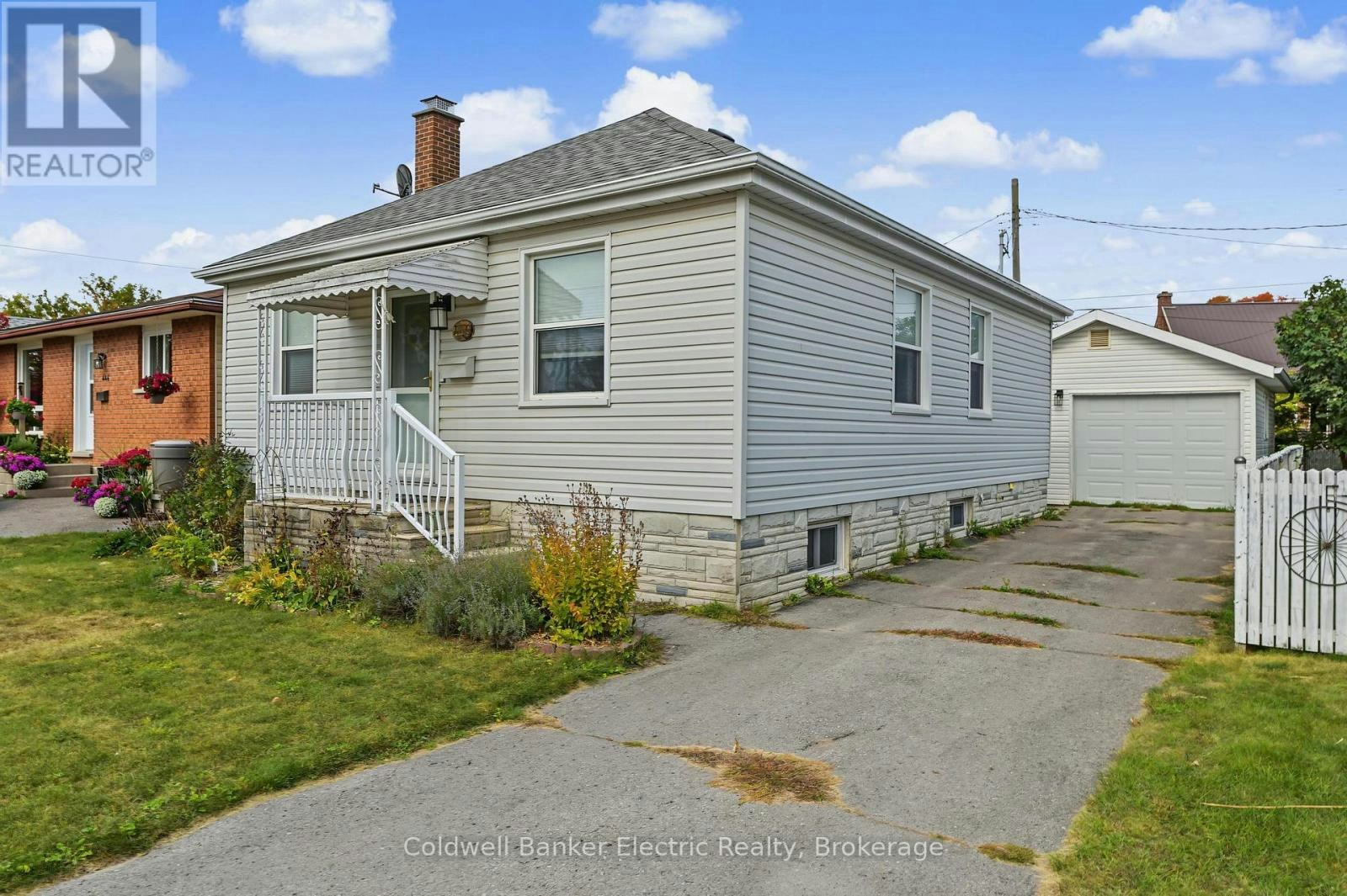 440 Howden Street, Peterborough, ON, K9J 4B3 - 2