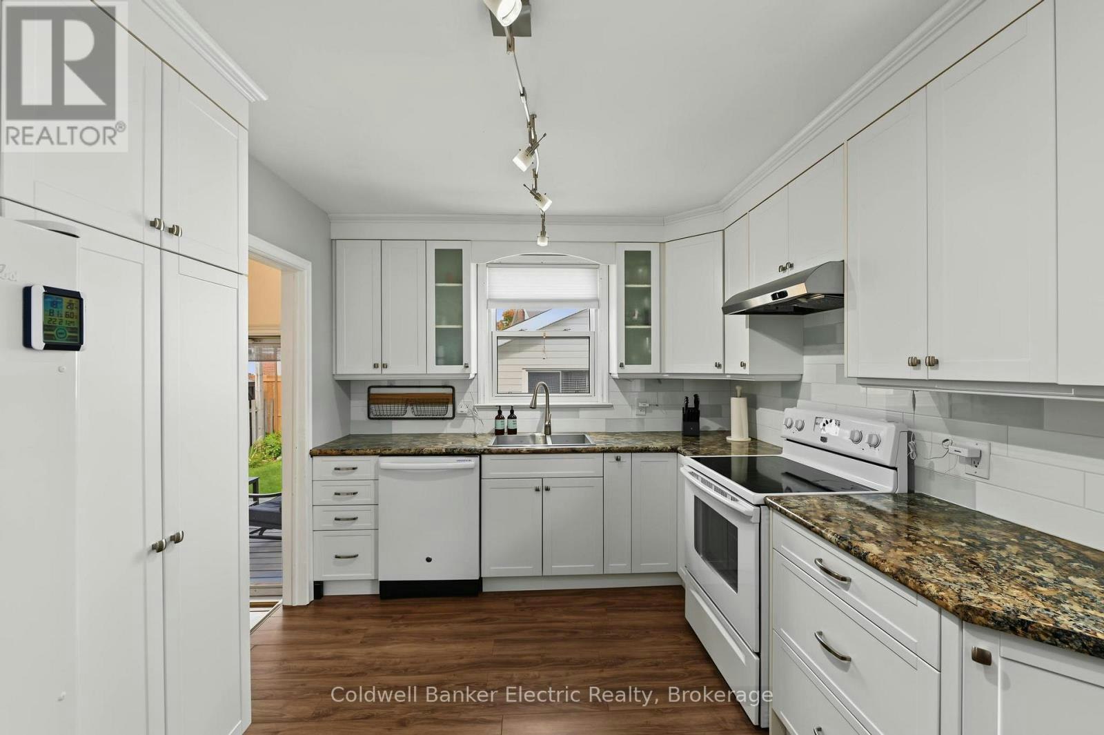 440 Howden Street, Peterborough, ON, K9J 4B3 - 3