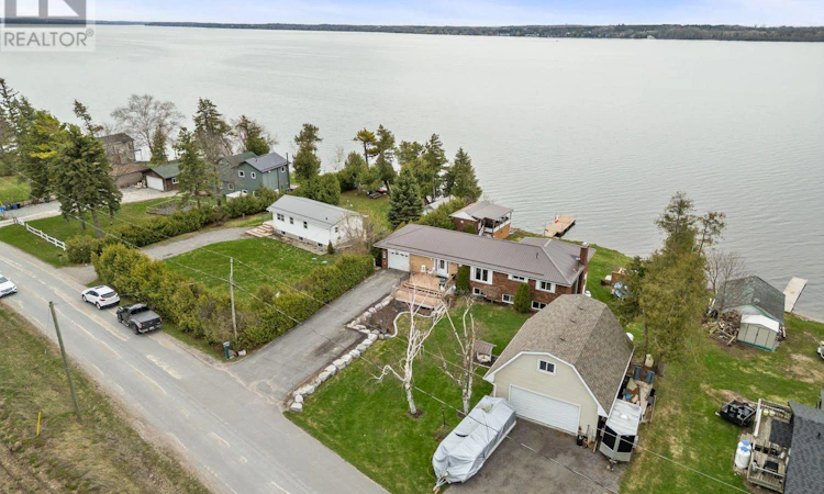 106 Starr Boulevard