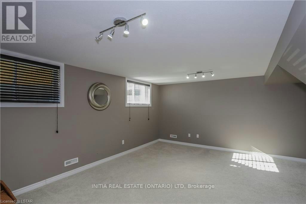 121-1924 Cedarhollow Boulevard, London, ON, N5X 0K3 - 32