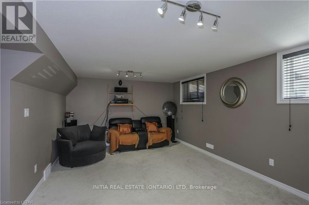 121-1924 Cedarhollow Boulevard, London, ON, N5X 0K3 - 31