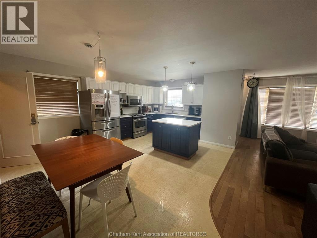 56 Mulberry Court, Chatham-Kent, ON, N7M 6H8 4