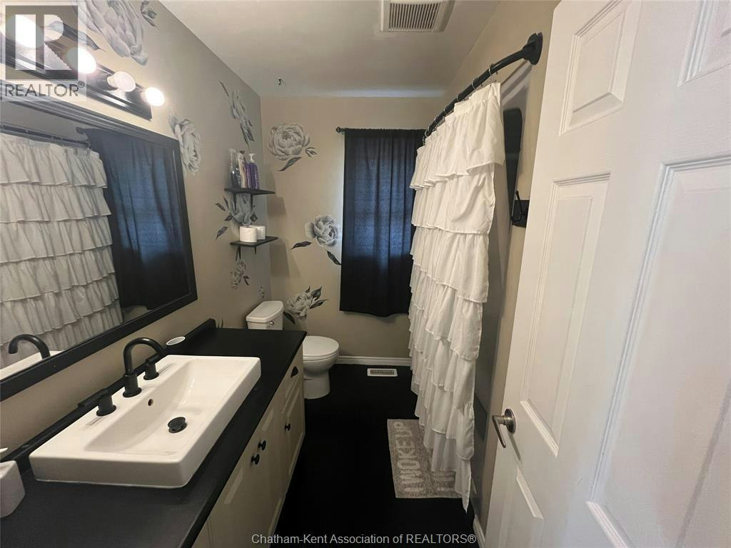 56 Mulberry Court, Chatham-Kent, ON, N7M 6H8 - 8